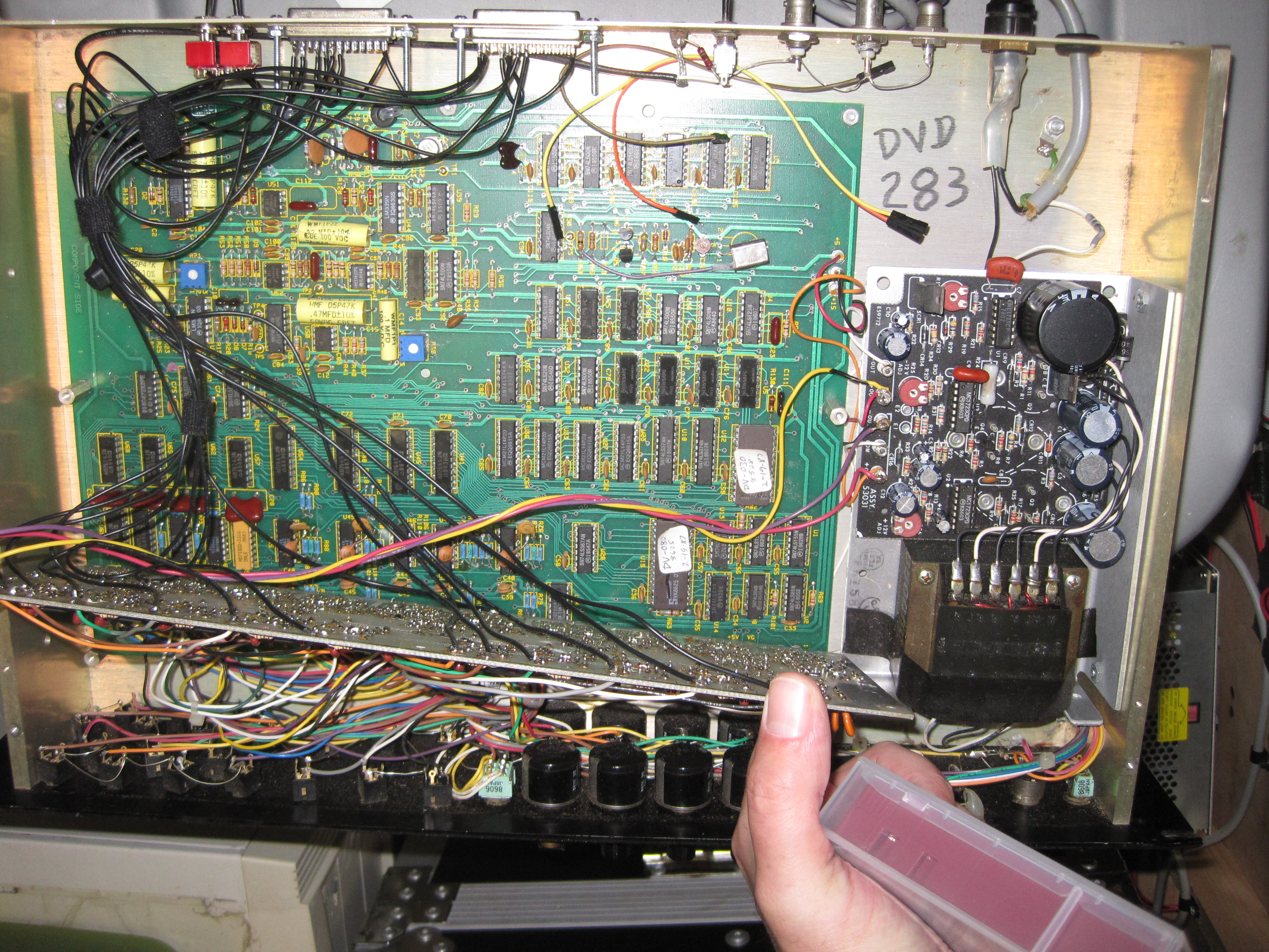 ie_dvd_283_decoder3.jpg